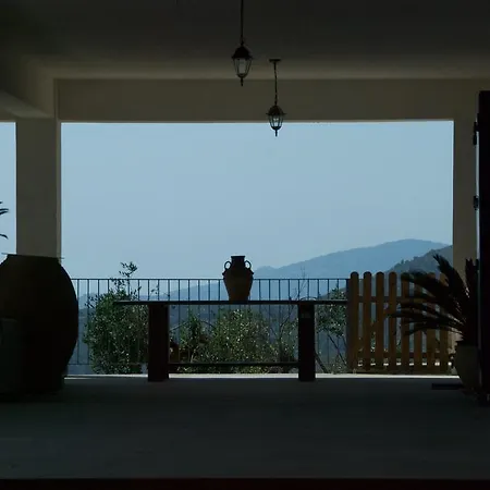 Santo Mercurio Country house