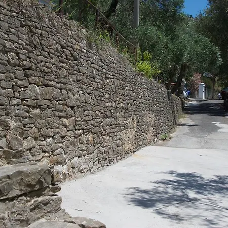 Santo Mercurio Country house