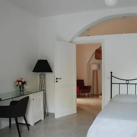 Santo Mercurio Country house *