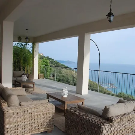 Santo Mercurio Country house Pisciotta